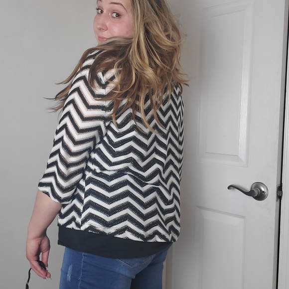 Chevron Waterfall Sweater - Picture 6 of 16